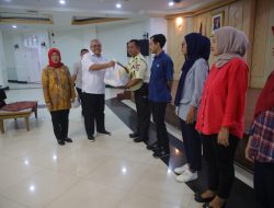 DWP Kemenpora Bagikan 600 Paket Sembako