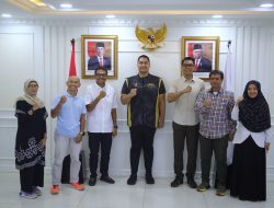 Komunitas Pelari Trail Di kampus UI Melaporkan Ada Tiga Alumninya Akan Mengikuti Ultra-Trail du Mont-Blanc Di Perancis. 