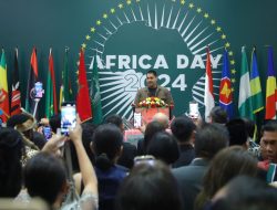 Menpora Dito Wakili menjadi Tamu Kehormatan di Resepsi Hari Nasional UNI Afrika