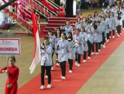 Baju Tradisional Indonesia Turut Mewarnai 13th ASEAN Schools Games 2024