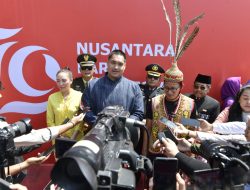Ikuti Upacara Bendera Peringatan HUT Ke-79, Menpora Dito Puji Keindahana Wisata Bahari di Kepulauan Seribu