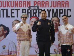 Menpora Dito Sampaikan Apresiasi Kepada Desainer Indonesia Didiet Maulana