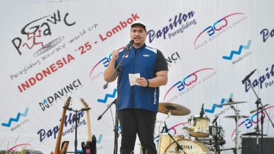 Menpora Dito Buka Kejuaraan Paralagliding Accuracy World Cup di Lombok Tengah