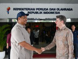 Menpora Dito Ariotedjo Lepas Peserta Beasiswa Short Course Australia Bidang Industri Olahraga