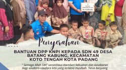 Haris Pertama Pimpin DPP KNPI Salurkan Bantuan Cepat untuk Korban Bencana di Padang
