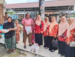 Kemenag Berikan Bantuan Kepada Warga Terdampak Banjir di Wilayah Aceh, Sumut dan Sumbar